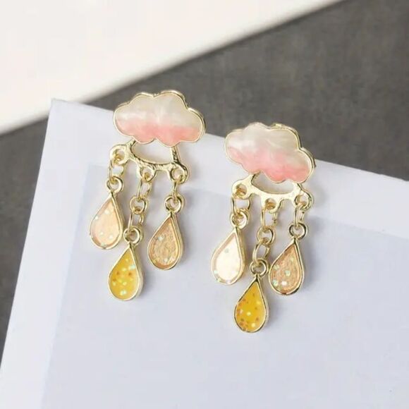 ✨🆕✨🌧️ Cute Rainy Cloud Tassel Earrings 🌧️ ✨ - Picture 6 of 14